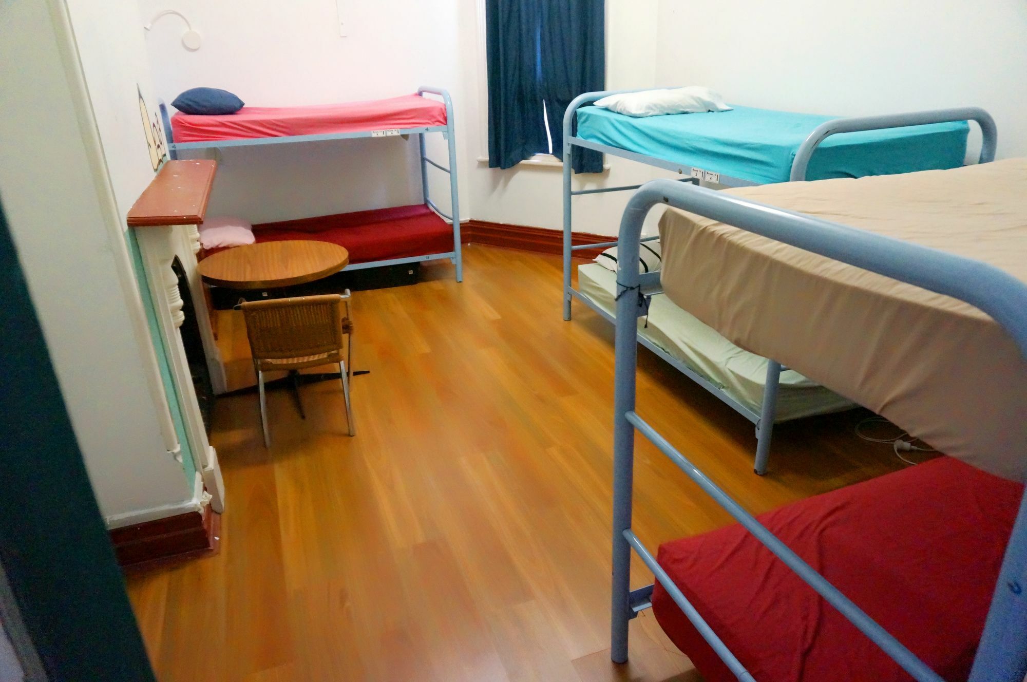 Hostel Sundancer Backpackers *